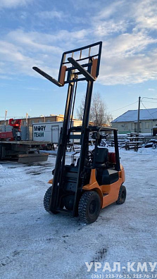 Купить Вилочный погрузчик TOYOTA 7FG25 по цене 900 000 руб