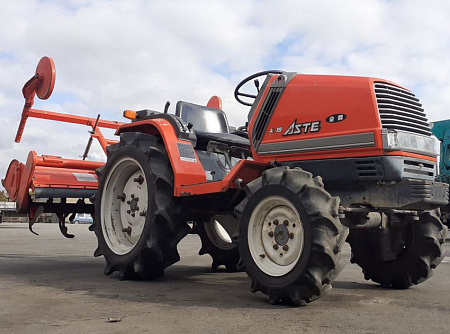 Трактор KUBOTA A-19 4WD по цене 525000 руб на Урал-КМУ