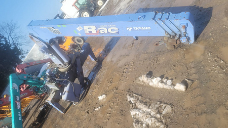 КМУ TADANO RAC ZR364USXR