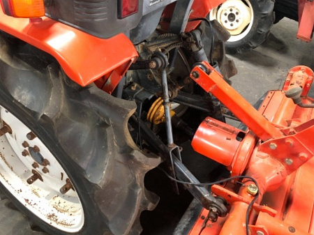 Трактор KUBOTA A-19 4WD по цене 525000 руб на Урал-КМУ