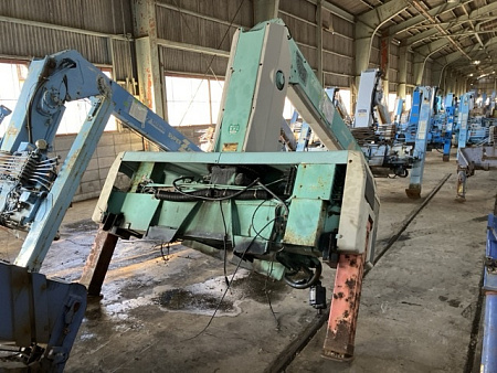КМУ TADANO SZ305USR MOMOCO