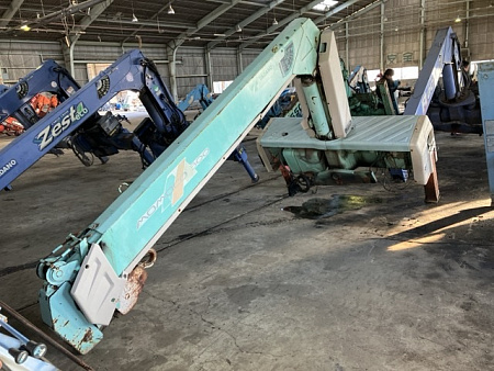 КМУ TADANO SZ305USR MOMOCO