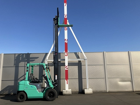 Вилочный погрузчик MITSUBISHI FGE20T, 2018